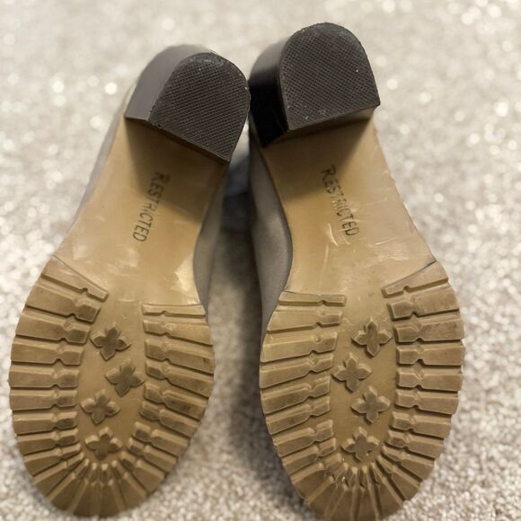 Restricted Taupe Lace-Up Ankle Booties Block Heel Women's Size 6 - Picture 5 of 9